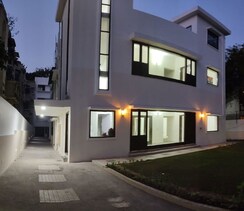 6+ BHK + Pooja Room,Servant Room,Study Room,Extra Room,Basement,Store Room Builder Floor For Rent in Hauz Khas Enclave
