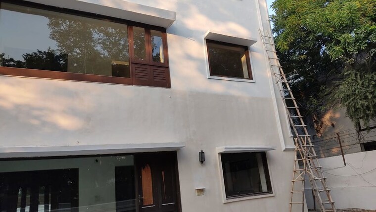 Exterior View, hauz khas enclave 6+ Bedroom 1100 Sq.Yd. Builder Floor In Hauz Khas Enclave Delhi 10388386