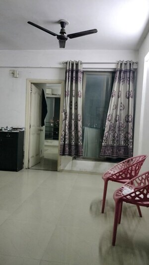 Staircase in 2 BHK Apartment at Ellisbridge – for Rent