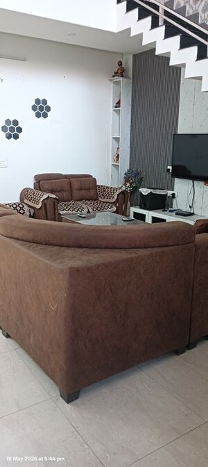 Living Room in 3 BHK Apartment at Panchkula Urban Estate – for Rent