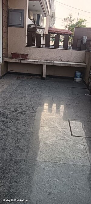 Parking in 3 BHK Apartment at Panchkula Urban Estate – for Rent