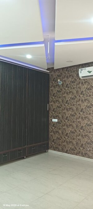 Furnished Amenities in 3 BHK Apartment at Panchkula Urban Estate – for Rent