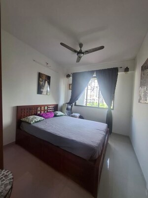 Bedroom in 2 BHK Apartment at Lodha Paradise, Majiwada – for Rent