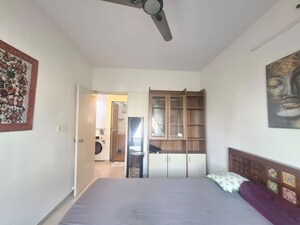 Room in 2 BHK Apartment at Lodha Paradise, Majiwada – for Rent