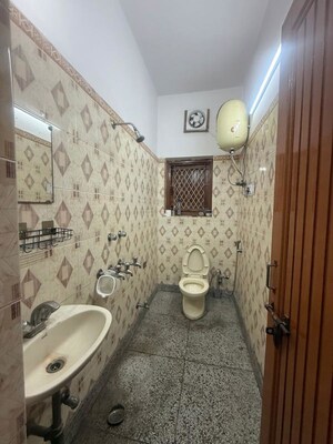 Bathroom in 1 BHK Builder Floor at Kalkaji – for Rent