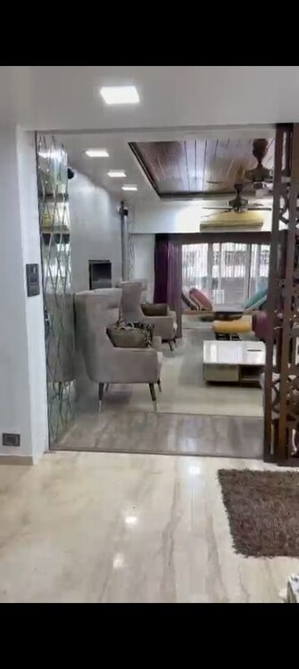 4 BHK 1800 Sq.Ft. Apartment in Accord CHS Andheri West
