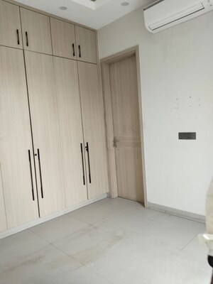 Room in 2 BHK Builder Floor at Malviya Nagar – for Rent