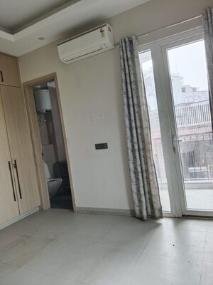 Building Lobby in 2 BHK Builder Floor at Malviya Nagar – for Rent
