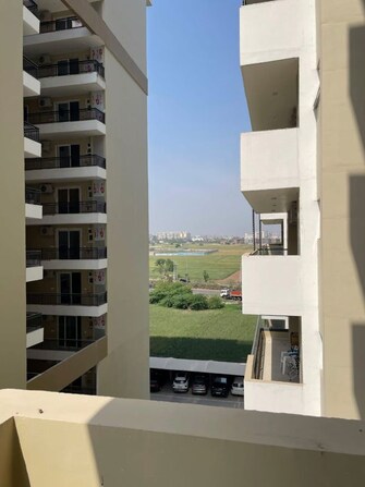 3.5 BHK + Servant Room Apartment For Rent in Maya Green Lotus Utsav in International Airport Road, Zirakpur