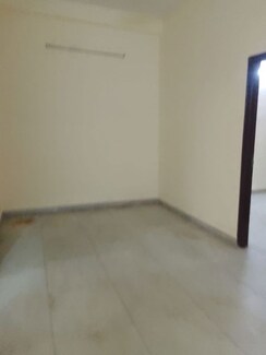 1 BHK Builder Floor For Rent in Hajipur