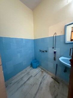 1 BHK Builder Floor For Rent in Kalkaji