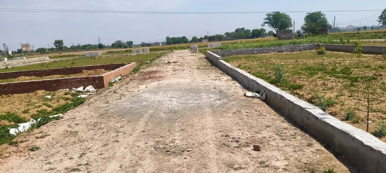 undefined, maruti kunj  150 Sq.Yd. Plot In Maruti Kunj Gurgaon 10388479