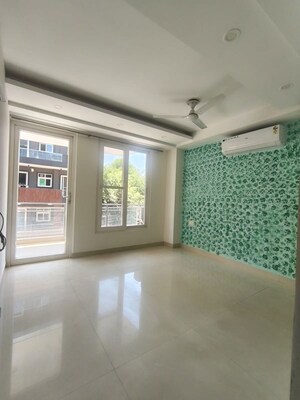 Bedroom in 3 BHK Builder Floor at Medi City – for Rent