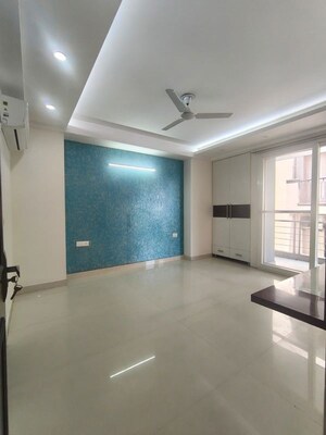 3 BHK Builder Floor For Rent in Medi City
