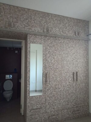 Room in 2 BHK Apartment at Ozone Urbana Aqua, Devanahalli – for Rent