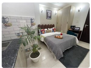 Bedroom in Studio Builder Floor at South City 1 – for Rent