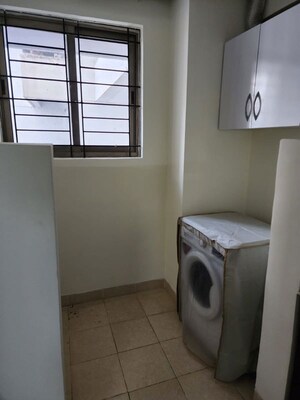 Room in 2 BHK Apartment at Ozone Urbana Aqua, Devanahalli – for Rent