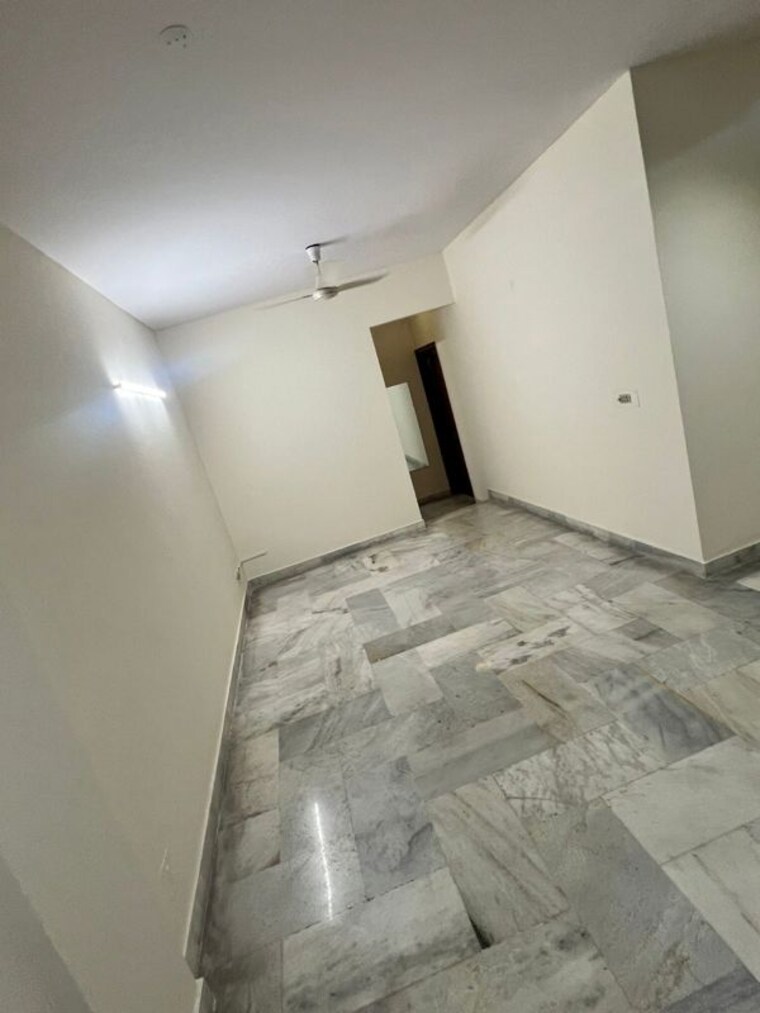 Room, panchsheel park 2 Bedroom 200 Sq.Ft. Builder Floor In Panchsheel Park Delhi 10388521