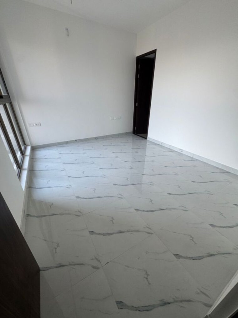 Room, raymond-realty-phase-ii 2 Bedroom 670 Sq.Ft. Apartment In Pokhran Road No Two Thane 10388523
