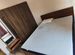 Furnished Amenities in 3 BHK Apartment at Sandeep Square, Panathur – for Rent