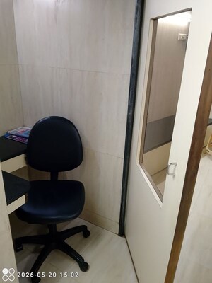  Office Space For Rent in Tardeo