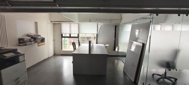 Team Area, andheri west Commercial Office Space 2500 Sq.Ft. In Andheri West Mumbai 10388564