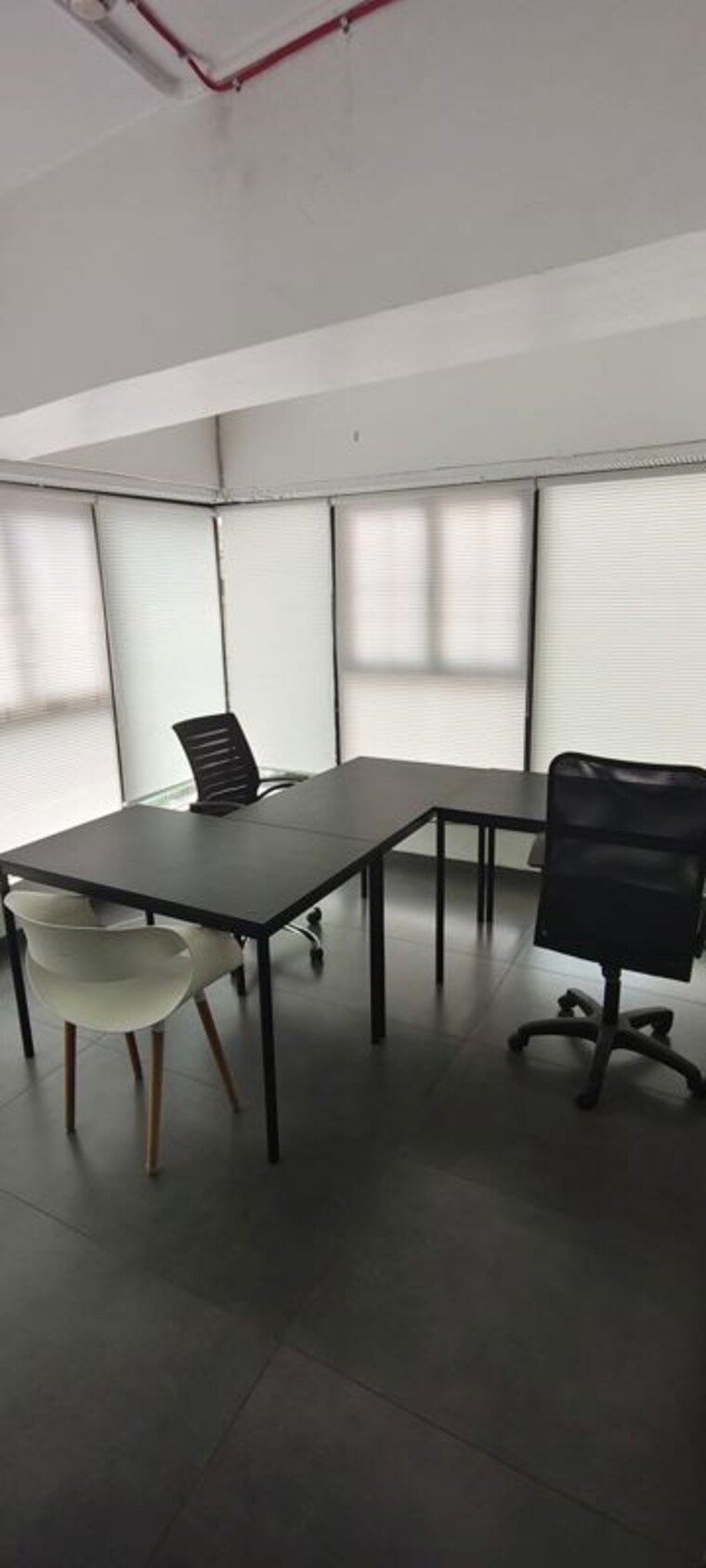 Team Area, andheri west Commercial Office Space 2500 Sq.Ft. In Andheri West Mumbai 10388564