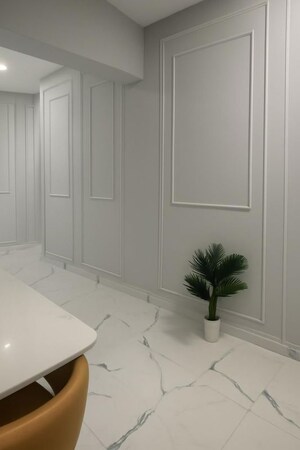 Room in 2 BHK Apartment at Bharat Juhu Vistas, Juhu – for Rent
