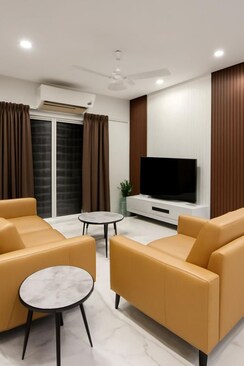 2 BHK + Pooja Room Apartment For Rent in Bharat Juhu Vistas