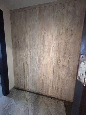 Bedroom in 3 BHK Builder Floor at Sector 52 – for Rent