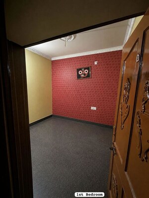 Room in 2 BHK Independent House at Patia – for Rent