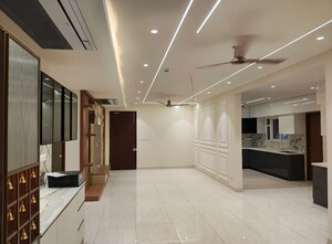Dining Room in 3 BHK Apartment at Prestige Beverly Hills, Kokapet – for Rent