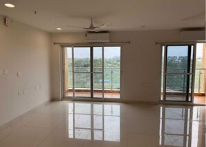 Room in 3 BHK Apartment at Sumadhura Acropolis Hyderabad, Gachibowli – for Rent
