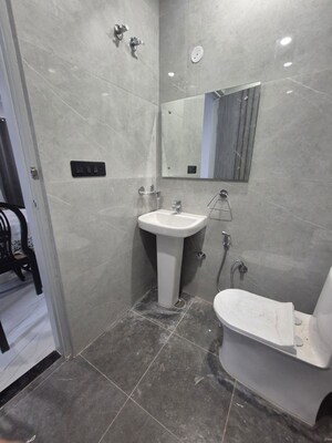 Bathroom in 2 BHK Builder Floor at Kulhan – for Rent