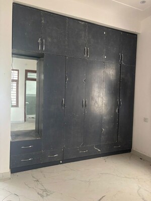 Room in 2 BHK Builder Floor at Kulhan – for Rent