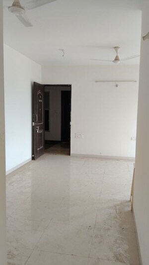 Room in 2 BHK Apartment at Lushlife Ovo, Undri – for Rent