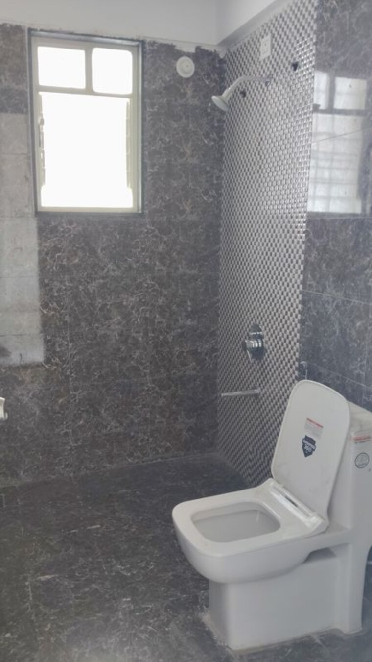 Bathroom, goel-ganga-glitz 2 Bedroom 820 Sq.Ft. Apartment In Undri Pune 10388663