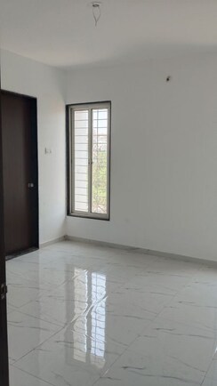 2 BHK Apartment For Sale in Goel Ganga Glitz