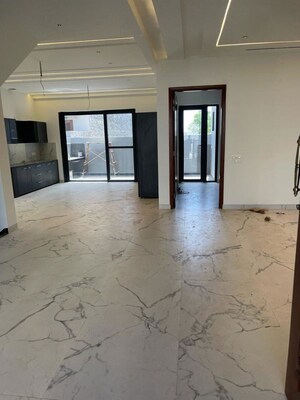 Room in 3 BHK Apartment at Maya Green Lotus Saksham, International Airport Road – for Rent