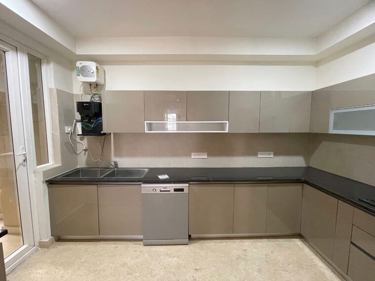 Kitchen, maya-green-lotus-saksham 3 Bedroom 1346 Sq.Ft. Apartment In International Airport Road Zirakpur 10388669