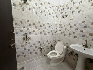 Bathroom in 1 BHK Builder Floor at Niti Khand – for Rent