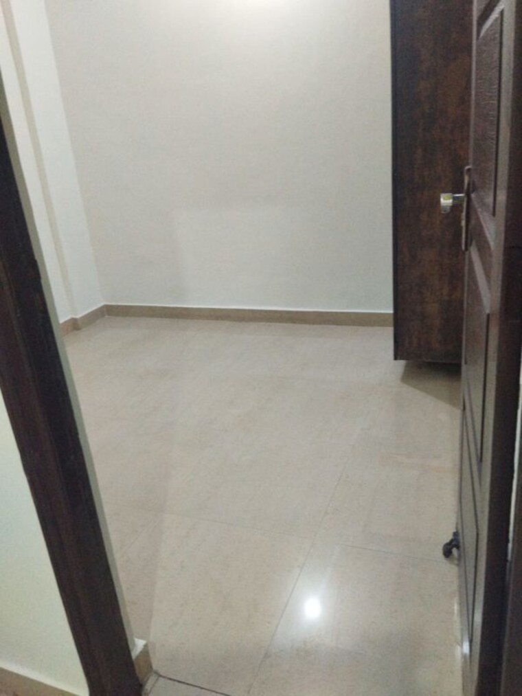 Room, shakti khand 3 Bedroom 1250 Sq.Ft. Builder Floor In Shakti Khand Ghaziabad 10388677