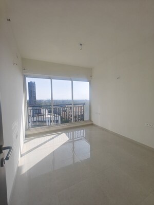 Room in 3 BHK Apartment at Seawoods – for Sale