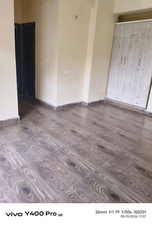 Room in 3 BHK Apartment at Gardenia Gateway, Sector 75 – for Rent