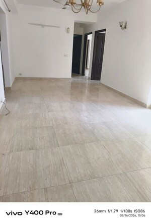 Room in 4 BHK Apartment at Gardenia Gateway, Sector 75 – for Rent