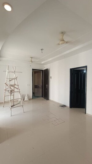 Room in 2 BHK Apartment at Prateek Wisteria, Sector 77 – for Rent