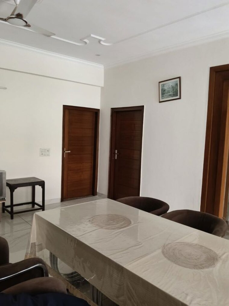 Dining area, sector 24 5 Bedroom 4500 Sq.Ft. Apartment In Sector 24 Panchkula 10388745