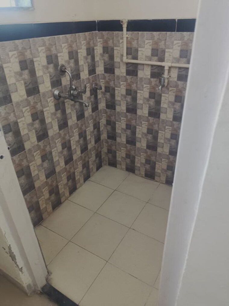 Bathroom, mhada-bombay-dyeing-mill 1 Bedroom 225 Sq.Ft. Apartment In Wadala Mumbai 10388776