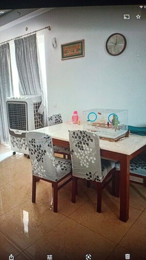 Team Area in 4 BHK Apartment at Jawahar Nagar – for Rent