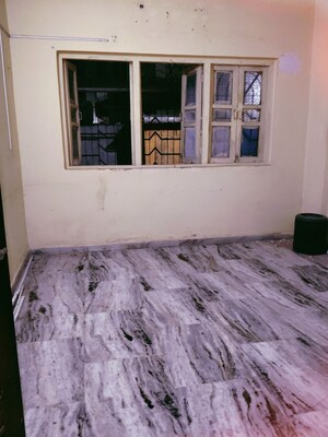 Living Room in 1 RK Apartment at Bhayandar West – for Rent